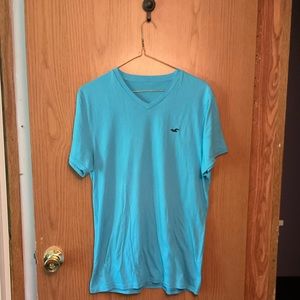 Hollister V-Neck Men’s T-Shirt Size M